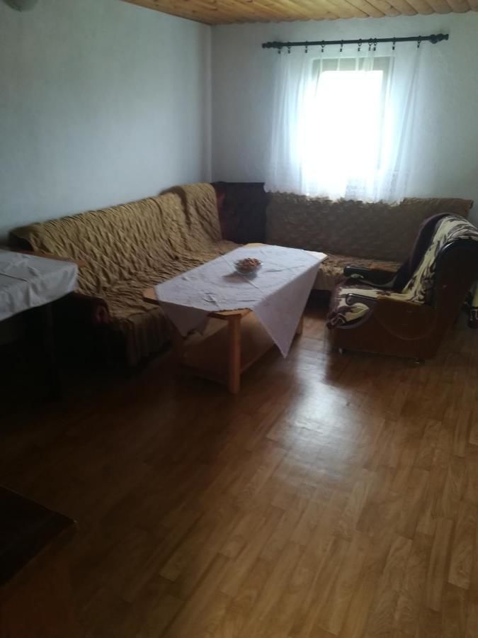 Отели типа «постель и завтрак» Kuća za odmor u prirodi Жабляк